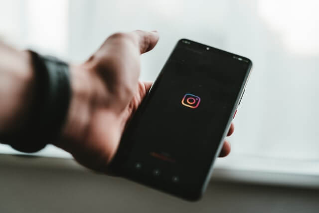 How To Do The “Add Yours” On Instagram post